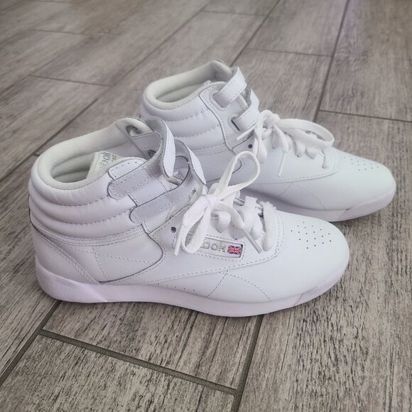 Reebok Freestyle Hi Classic Women’s Sneakers White Size 5 - Picture 1 of 11